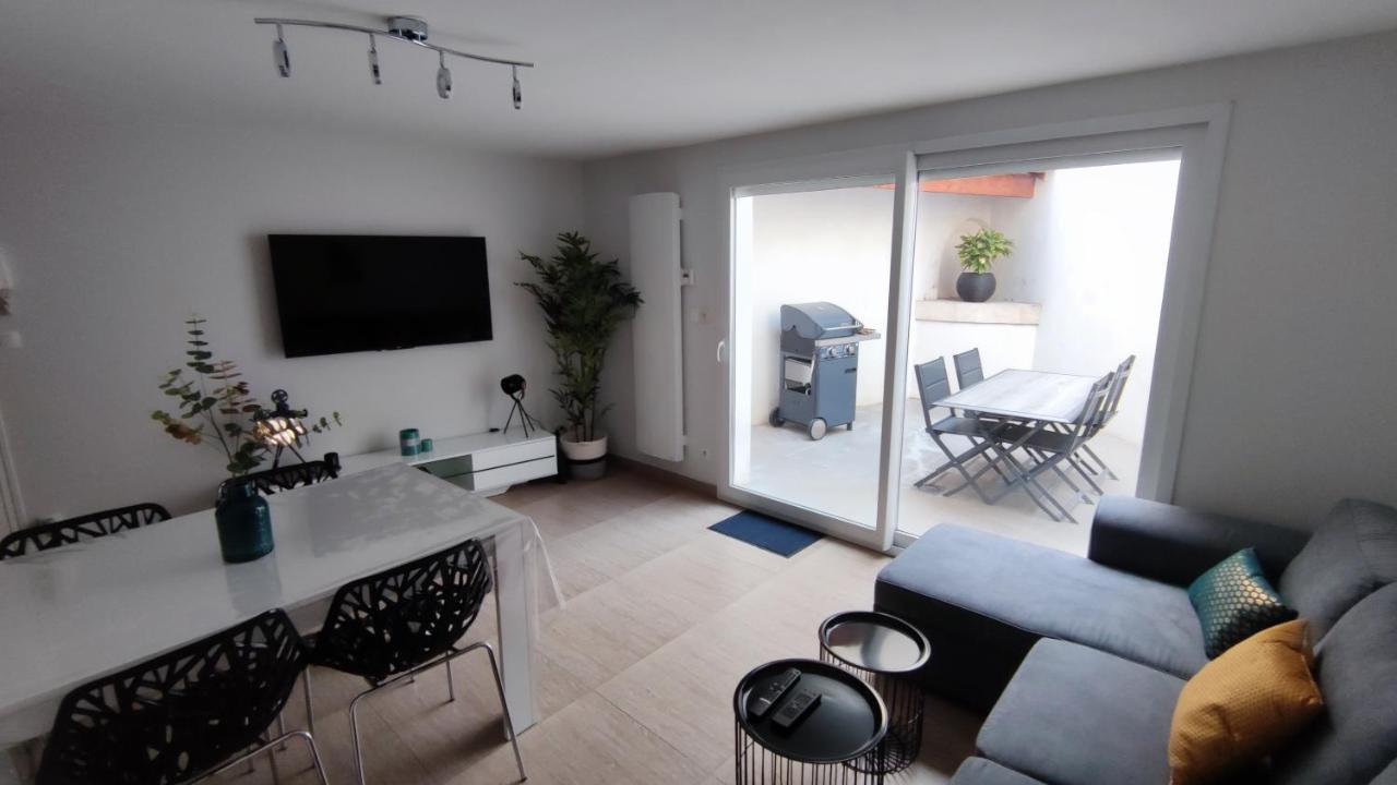 Maison De Ville 600 M Du Marche Ла-Рошель Екстер'єр фото